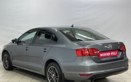 Volkswagen Jetta VI, 2011 год, 1 060 000 рублей, 6 фотография