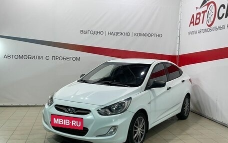 Hyundai Solaris II рестайлинг, 2013 год, 800 500 рублей, 3 фотография