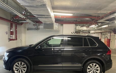 Volkswagen Tiguan II, 2017 год, 2 250 000 рублей, 3 фотография