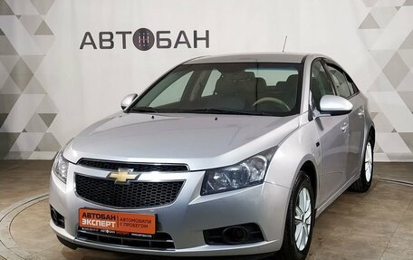 Chevrolet Cruze II, 2011 год, 599 000 рублей, 3 фотография