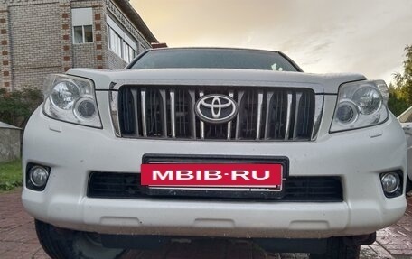 Toyota Land Cruiser Prado 150 рестайлинг 2, 2013 год, 2 999 000 рублей, 8 фотография