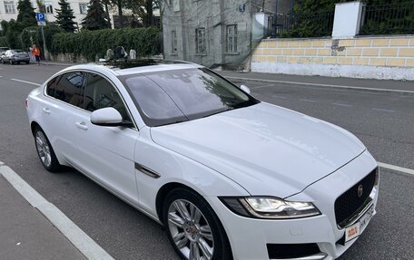 Jaguar XF II, 2018 год, 3 500 000 рублей, 8 фотография