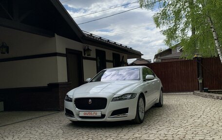 Jaguar XF II, 2018 год, 3 500 000 рублей, 7 фотография