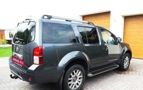 Nissan Pathfinder, 2010 год, 2 200 000 рублей, 4 фотография