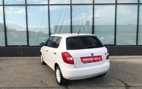 Skoda Fabia II, 2011 год, 585 000 рублей, 3 фотография