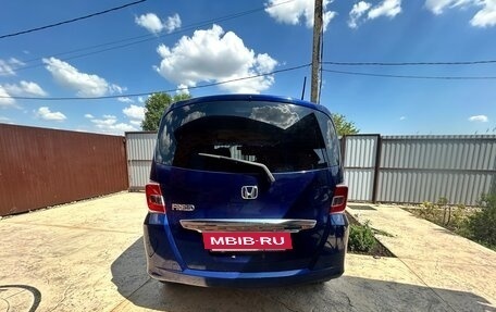 Honda Freed I, 2014 год, 1 400 000 рублей, 4 фотография