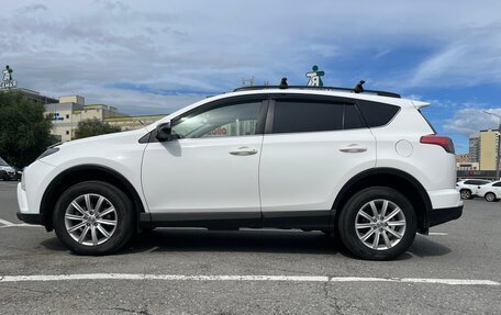 Toyota RAV4, 2018 год, 2 470 000 рублей, 4 фотография