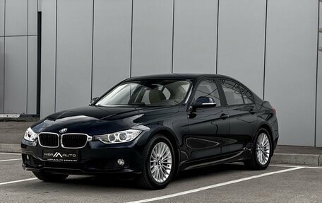 BMW 3 серия, 2012 год, 2 300 000 рублей, 1 фотография