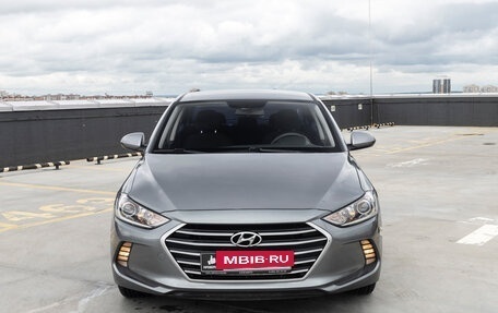 Hyundai Elantra VI рестайлинг, 2017 год, 1 333 000 рублей, 2 фотография