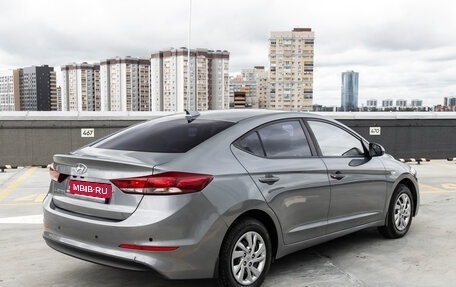 Hyundai Elantra VI рестайлинг, 2017 год, 1 333 000 рублей, 5 фотография