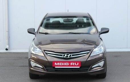 Hyundai Solaris II рестайлинг, 2015 год, 1 250 000 рублей, 2 фотография