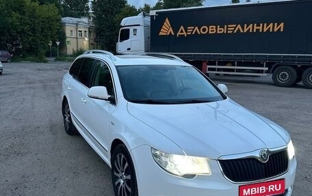 Skoda Superb III рестайлинг, 2013 год, 1 450 000 рублей, 1 фотография