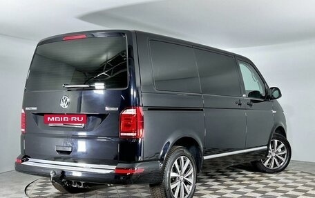 Volkswagen Multivan T6 рестайлинг, 2019 год, 5 577 000 рублей, 3 фотография