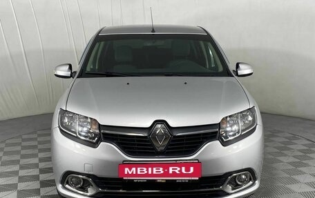 Renault Logan II, 2016 год, 960 000 рублей, 2 фотография