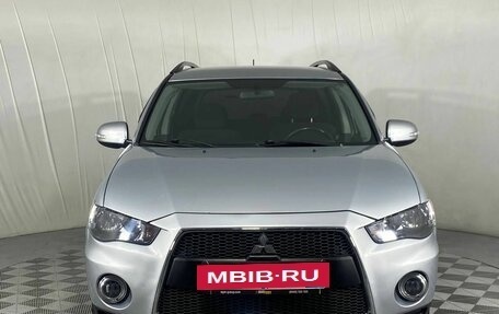 Mitsubishi Outlander III рестайлинг 3, 2011 год, 1 200 000 рублей, 2 фотография