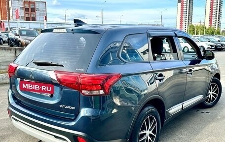 Mitsubishi Outlander III рестайлинг 3, 2019 год, 2 595 000 рублей, 5 фотография