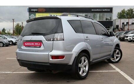 Mitsubishi Outlander III рестайлинг 3, 2011 год, 1 352 000 рублей, 3 фотография