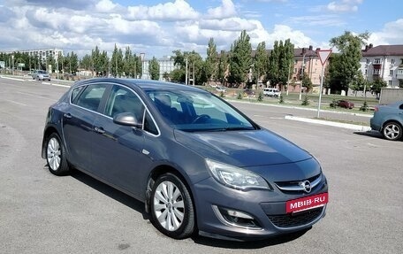 Opel Astra J, 2012 год, 1 175 000 рублей, 3 фотография