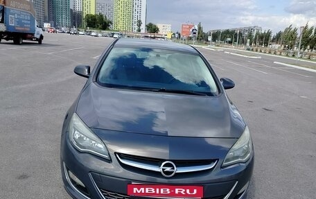 Opel Astra J, 2012 год, 1 175 000 рублей, 2 фотография