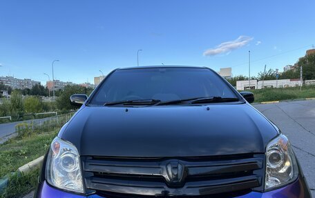 Toyota Ist II, 2002 год, 580 000 рублей, 2 фотография