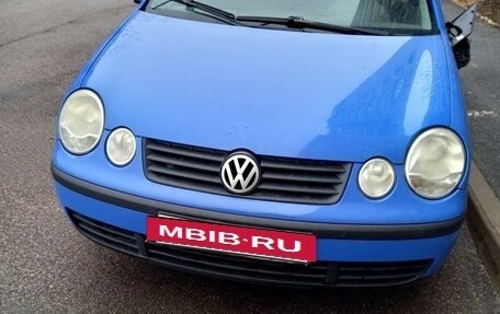 Volkswagen Polo IV рестайлинг, 2003 год, 300 000 рублей, 2 фотография