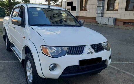 Mitsubishi L200 IV рестайлинг, 2008 год, 1 350 000 рублей, 2 фотография