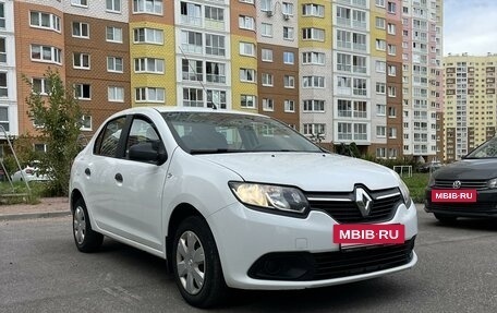 Renault Logan II, 2018 год, 840 000 рублей, 2 фотография