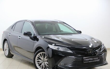 Toyota Camry, 2019 год, 3 015 000 рублей, 3 фотография