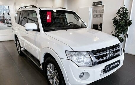 Mitsubishi Pajero IV, 2012 год, 2 124 000 рублей, 2 фотография