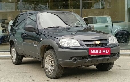 Chevrolet Niva I рестайлинг, 2013 год, 690 000 рублей, 3 фотография