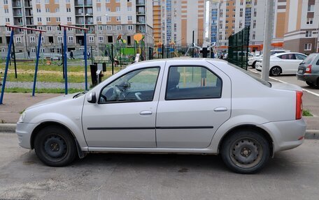 Renault Logan I, 2013 год, 570 000 рублей, 3 фотография