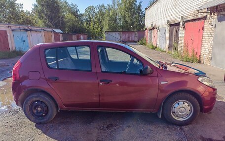 Renault Sandero I, 2010 год, 640 000 рублей, 3 фотография