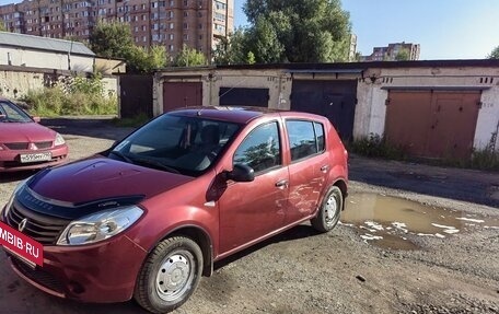 Renault Sandero I, 2010 год, 640 000 рублей, 2 фотография