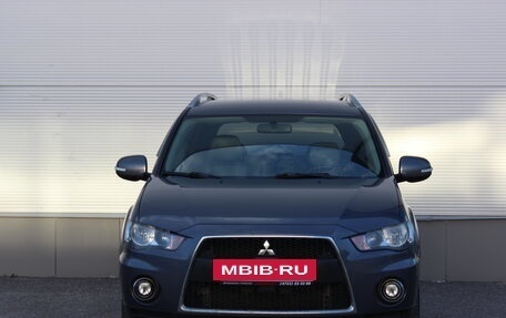 Mitsubishi Outlander III рестайлинг 3, 2010 год, 1 145 000 рублей, 2 фотография