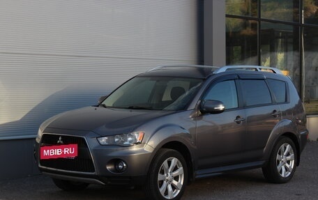 Mitsubishi Outlander III рестайлинг 3, 2010 год, 1 145 000 рублей, 6 фотография