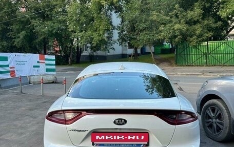 KIA Stinger I, 2018 год, 2 800 000 рублей, 3 фотография