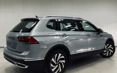 Volkswagen Tiguan II, 2023 год, 4 630 000 рублей, 2 фотография