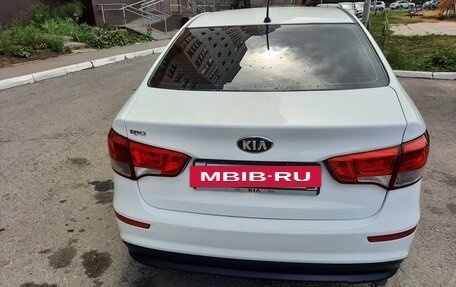 KIA Rio III рестайлинг, 2015 год, 850 000 рублей, 2 фотография