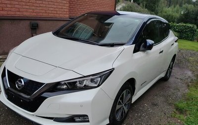 Nissan Leaf II, 2019 год, 2 460 000 рублей, 1 фотография