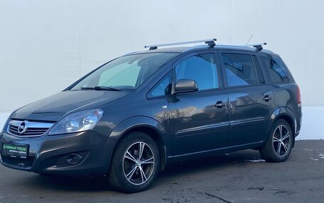 Opel Zafira B, 2013 год, 895 000 рублей, 1 фотография