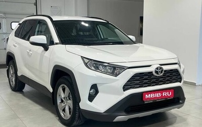 Toyota RAV4, 2019 год, 3 349 900 рублей, 1 фотография