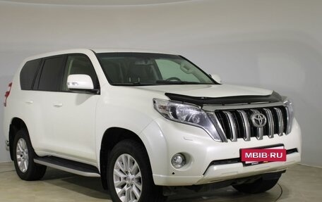 Toyota Land Cruiser Prado 150 рестайлинг 2, 2015 год, 3 580 000 рублей, 3 фотография