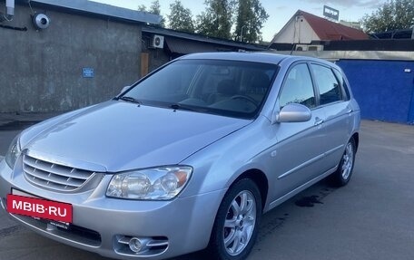 KIA Cerato I, 2005 год, 585 000 рублей, 3 фотография