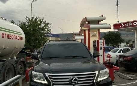 Lexus LX III, 2012 год, 4 580 000 рублей, 3 фотография