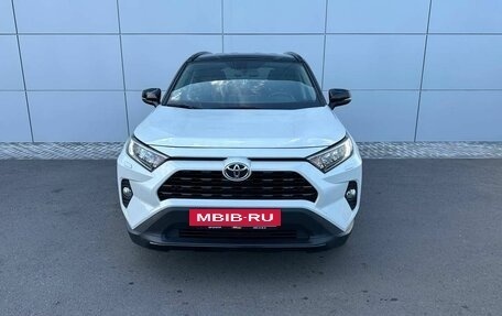 Toyota RAV4, 2021 год, 3 790 000 рублей, 2 фотография