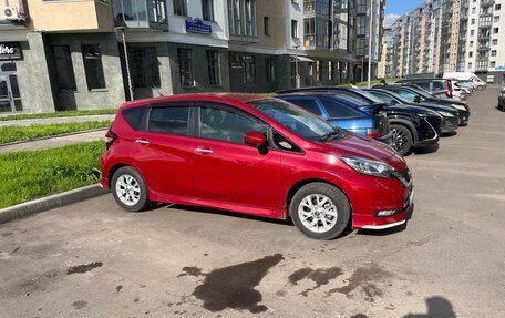 Nissan Note II рестайлинг, 2018 год, 1 400 000 рублей, 2 фотография