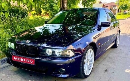 BMW 5 серия, 2000 год, 700 000 рублей, 1 фотография