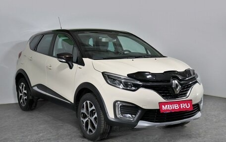 Renault Kaptur I рестайлинг, 2018 год, 1 660 000 рублей, 2 фотография