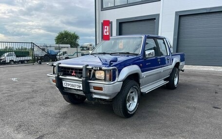 Mitsubishi Strada I, 1993 год, 829 000 рублей, 2 фотография