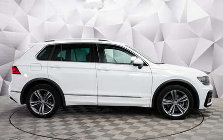 Volkswagen Tiguan II, 2019 год, 3 050 000 рублей, 6 фотография